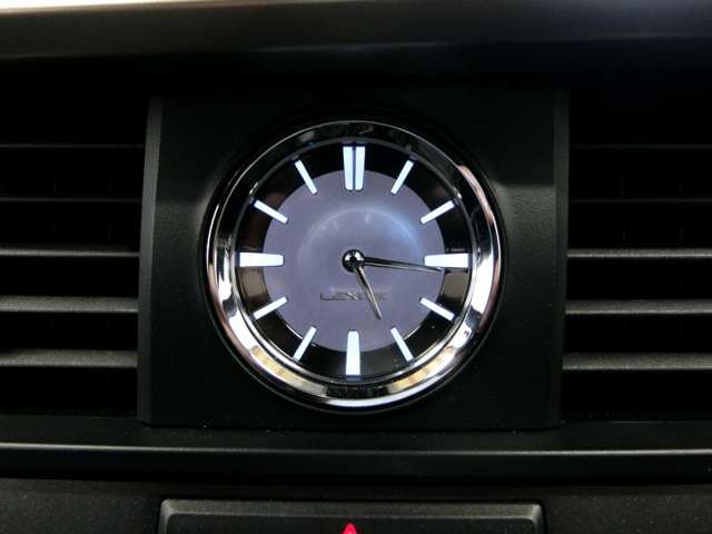 レクサス ＲＸ４５０ｈ ４５０Ｈ Ｆスポーツ ４ＷＤ H27年 (中国) 99