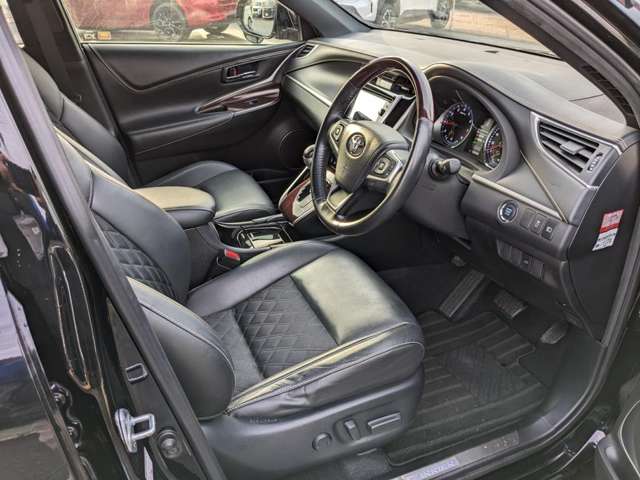 トヨタ ハリアー ２．０ プレミアム H27年 (九州・沖縄) 99