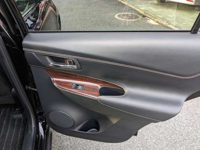 トヨタ ハリアー ２．０ プレミアム H27年 (九州・沖縄) 99