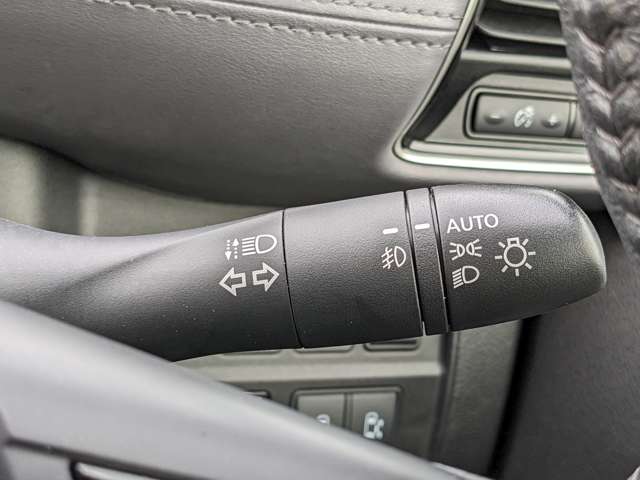 日産 セレナ ２．０ ハイウェイスター Ｖ R3年 (九州・沖縄) 99