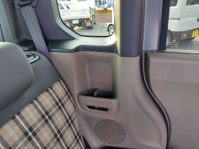 ホンダ Ｎ　ＢＯＸ ジョイ ６６０ ２トーン R6年 (九州・沖縄) 99