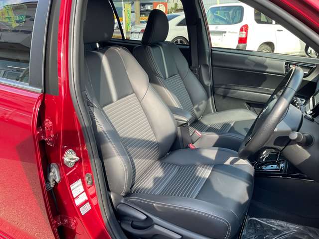 トヨタ カローラフィールダー　ハイブリッド １．５ ハイブリッド Ｇ Ｗ×Ｂ H30年 (東北) 99