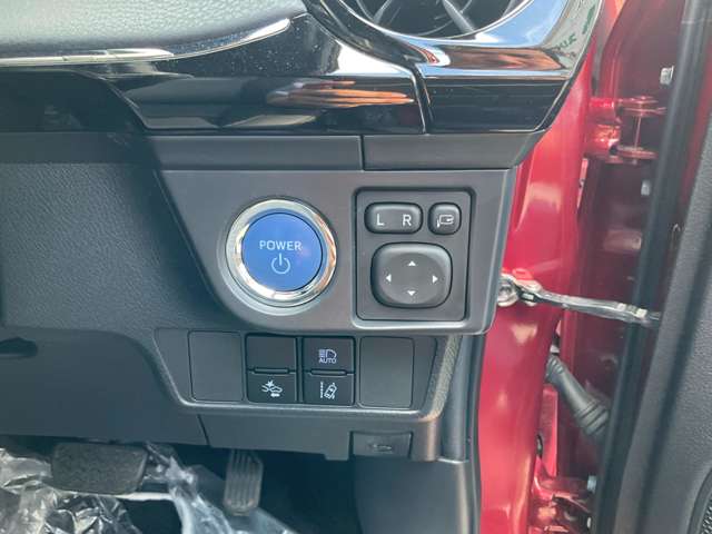 トヨタ カローラフィールダー　ハイブリッド １．５ ハイブリッド Ｇ Ｗ×Ｂ H30年 (東北) 99