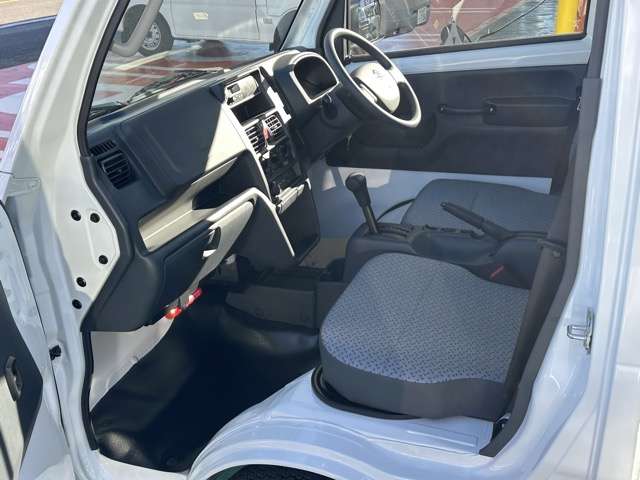 スズキ キャリイトラック ６６０ ＫＣエアコン・パワステ ３方開 ４ＷＤ R7年 (東海) 99