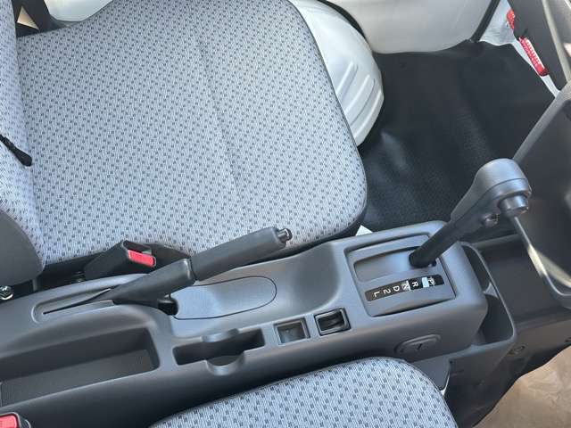 スズキ キャリイトラック ６６０ ＫＣエアコン・パワステ ３方開 ４ＷＤ R7年 (東海) 99