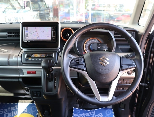 スズキ スペーシア ６６０ ギア ハイブリッド ＸＺ R2年 (関東) 99