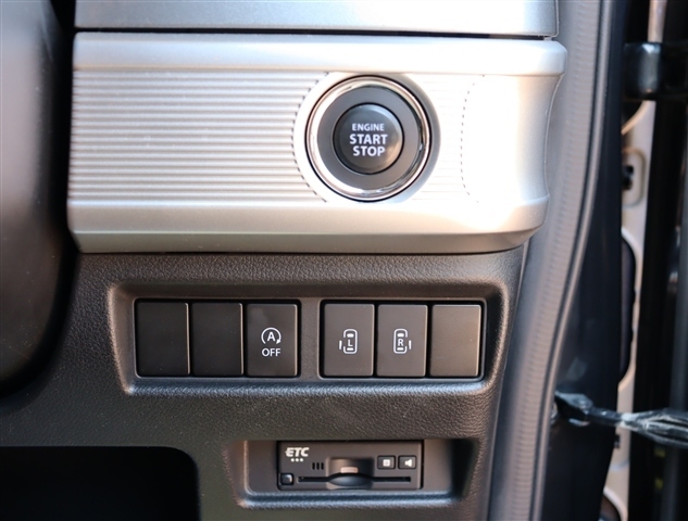 スズキ スペーシア ６６０ ギア ハイブリッド ＸＺ R2年 (関東) 99