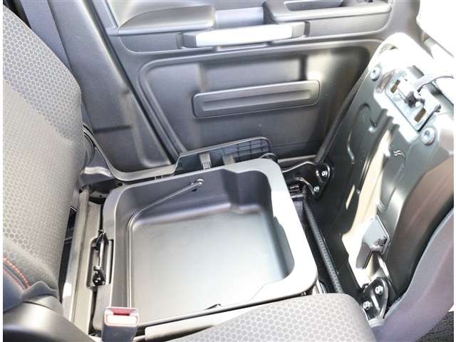 スズキ スペーシア ６６０ ギア ハイブリッド ＸＺ R2年 (関東) 99