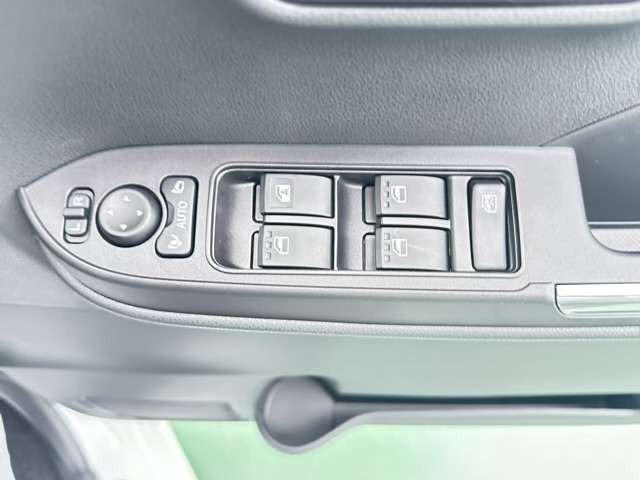 ダイハツ タント ６６０ カスタム ＲＳ R7年 (東海) 99