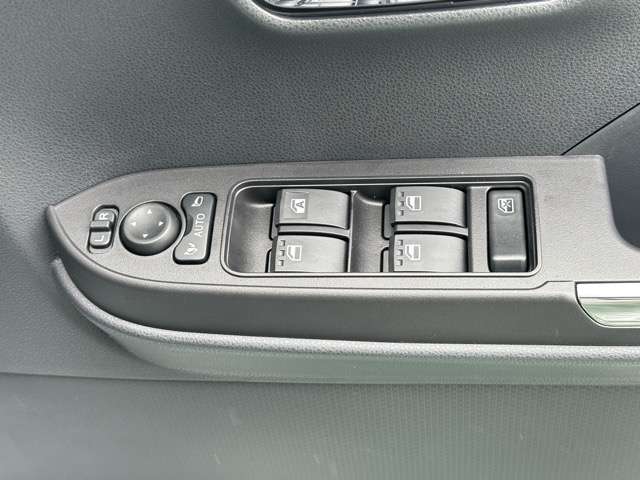 ダイハツ タント ６６０ カスタム ＲＳ R7年 (東海) 99