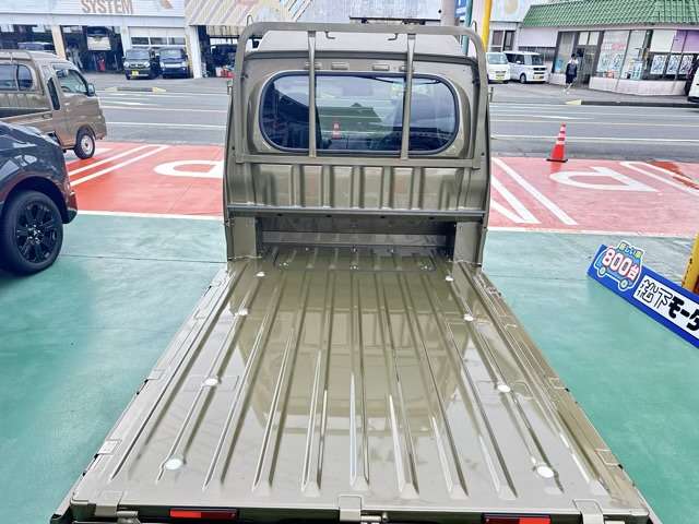 ダイハツ ハイゼットトラック ６６０ ジャンボ スタンダード ３方開 R6年 (東海) 99