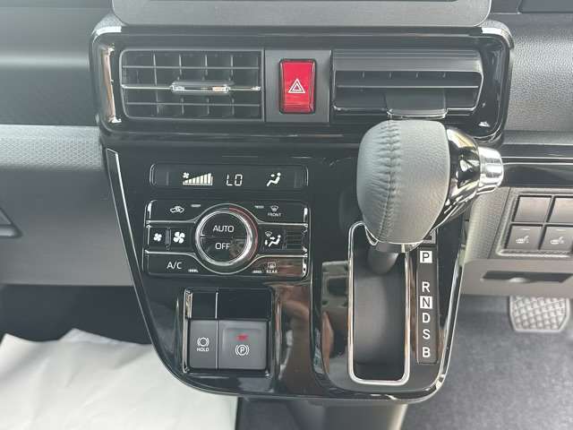 ダイハツ タント ６６０ カスタム ＲＳ R6年 (東海) 99