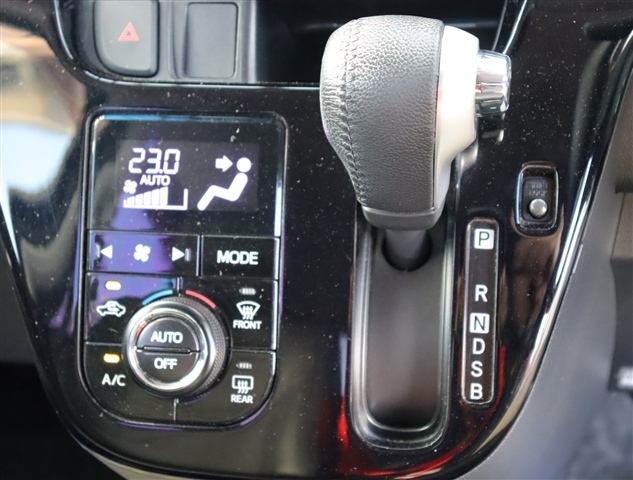 ダイハツ ムーヴ ６６０ カスタム ＲＳ ハイパー ＳＡＩＩＩ H29年 (関東) 99