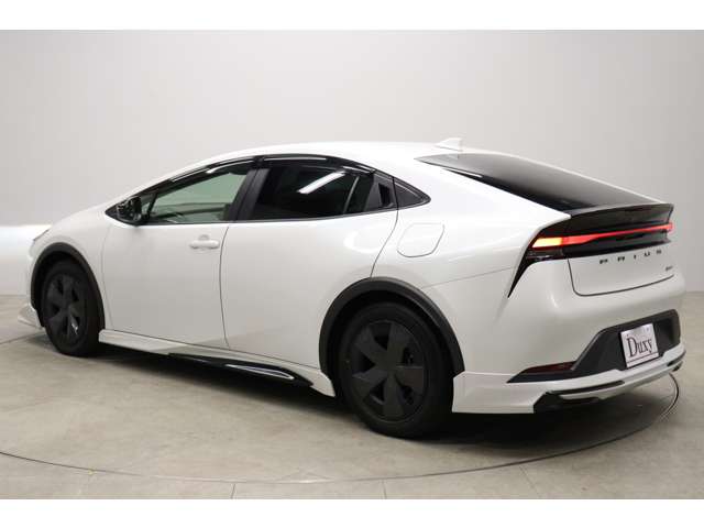 トヨタ プリウス １．８ Ｕ R5年 (東海) 99