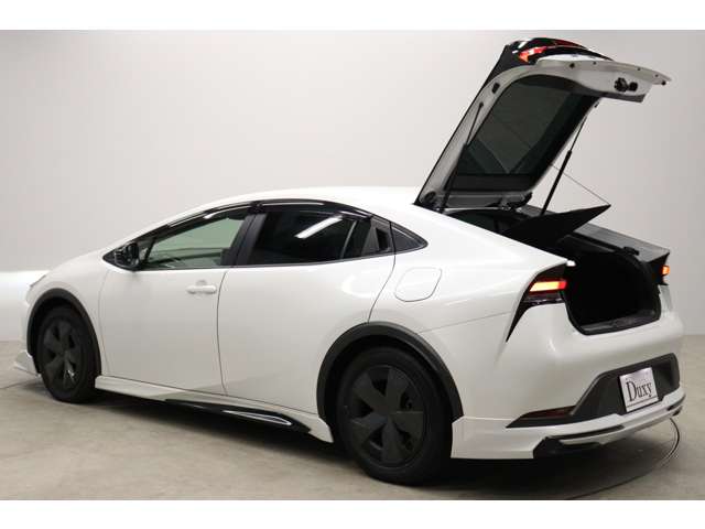 トヨタ プリウス １．８ Ｕ R5年 (東海) 99