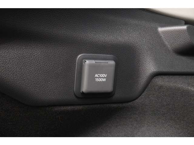 トヨタ プリウス １．８ Ｕ R5年 (東海) 99