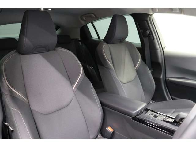 トヨタ プリウス １．８ Ｕ R5年 (東海) 99