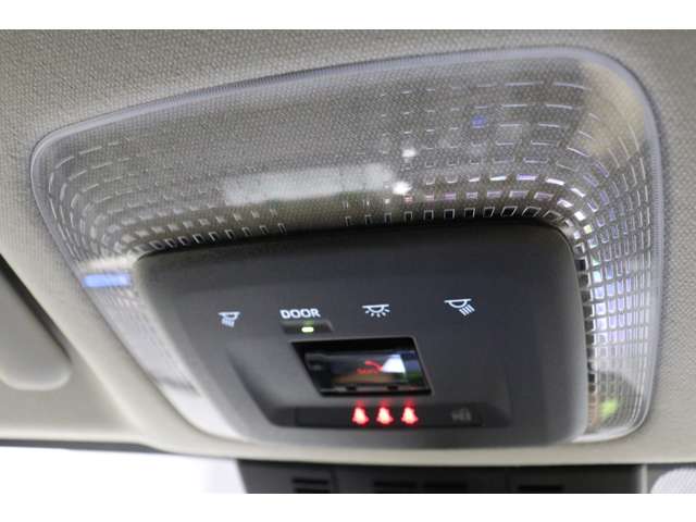 トヨタ プリウス １．８ Ｕ R5年 (東海) 99