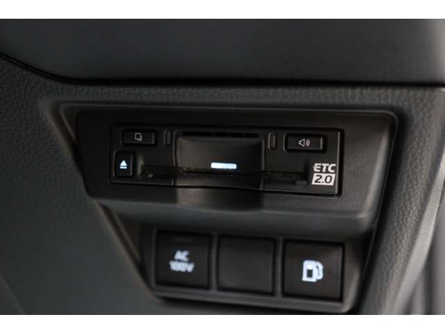 トヨタ プリウス １．８ Ｕ R5年 (東海) 99