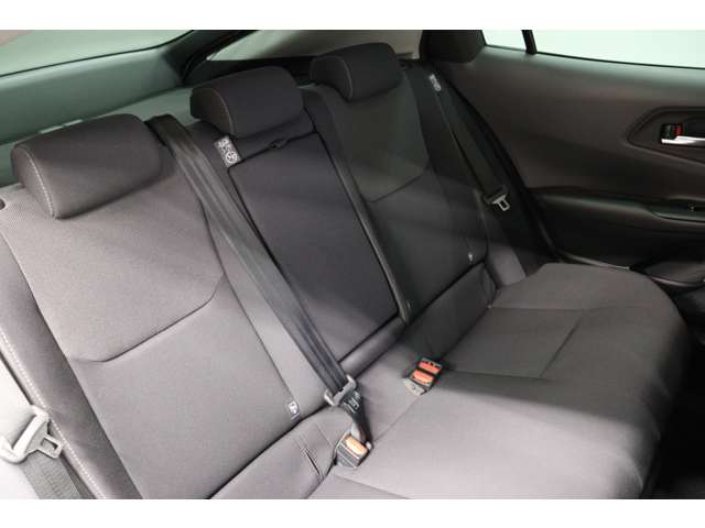 トヨタ プリウス １．８ Ｕ R5年 (東海) 99