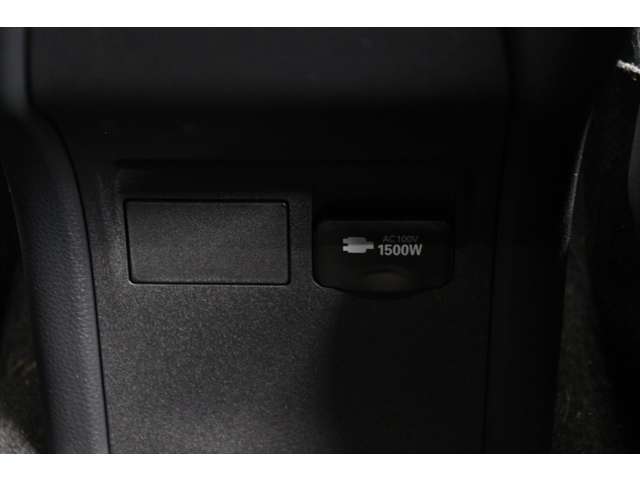 トヨタ プリウス １．８ Ｕ R5年 (東海) 99