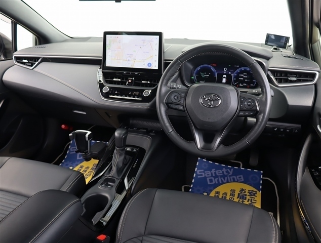 トヨタ カローラ　ツーリング　ハイブリッド １．８ ハイブリッド ＷＸＢ R5年 (関東) 99