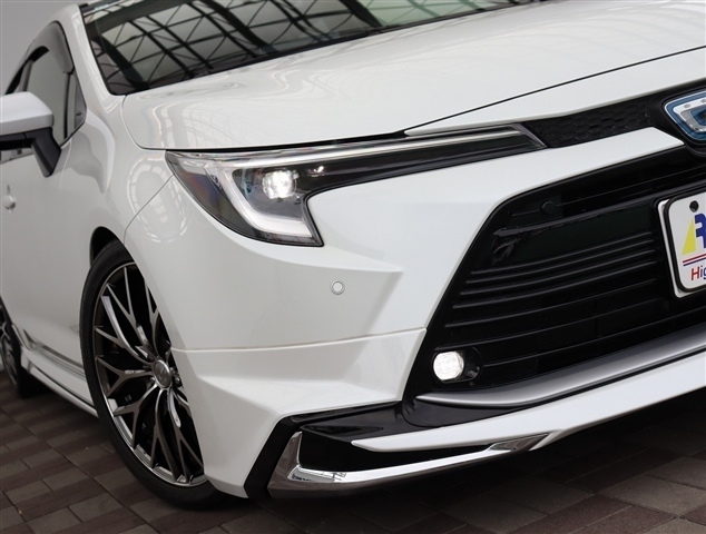 トヨタ カローラ　ツーリング　ハイブリッド １．８ ハイブリッド ＷＸＢ R5年 (関東) 99