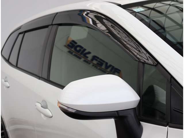 トヨタ カローラ　ツーリング　ハイブリッド １．８ ハイブリッド ＷＸＢ R5年 (関東) 99