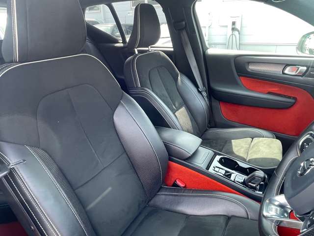 ボルボ ＸＣ４０ Ｔ５ ＡＷＤ Ｒデザイン ４ＷＤ R2年 (東北) 99