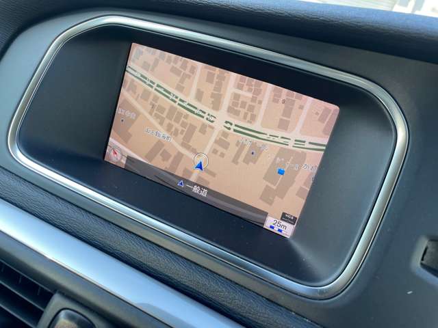 ボルボ Ｖ４０クロスカントリー Ｔ５ ＡＷＤ モメンタム ４ＷＤ H29年 (東北) 99