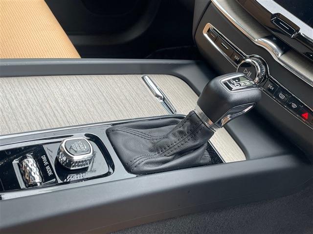 ボルボ ＸＣ６０ Ｄ４ ＡＷＤ インスクリプション ディーゼルターボ ４ＷＤ H30年 (東北) 99