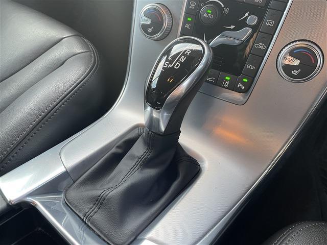 ボルボ Ｖ６０ Ｄ４ ＳＥ ディーゼルターボ H28年 (東北) 99