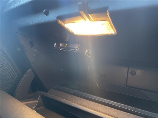 ボルボ Ｖ６０ Ｄ４ ＳＥ ディーゼルターボ H28年 (東北) 99