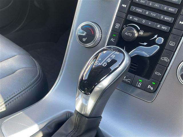 ボルボ Ｖ６０ Ｄ４ ＳＥ ディーゼルターボ H28年 (東北) 99