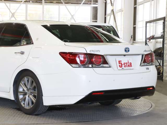 トヨタ クラウン　ハイブリッド ハイブリッド ２．５ Ｇ H29年 (関東) 99