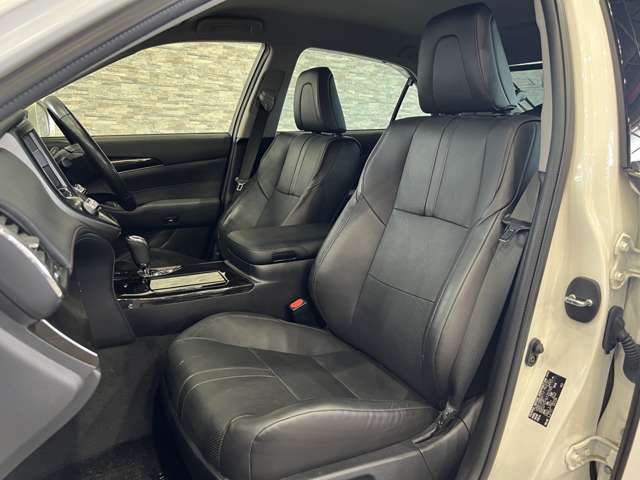 トヨタ クラウン　ハイブリッド ハイブリッド ２．５ Ｇ H29年 (関東) 99