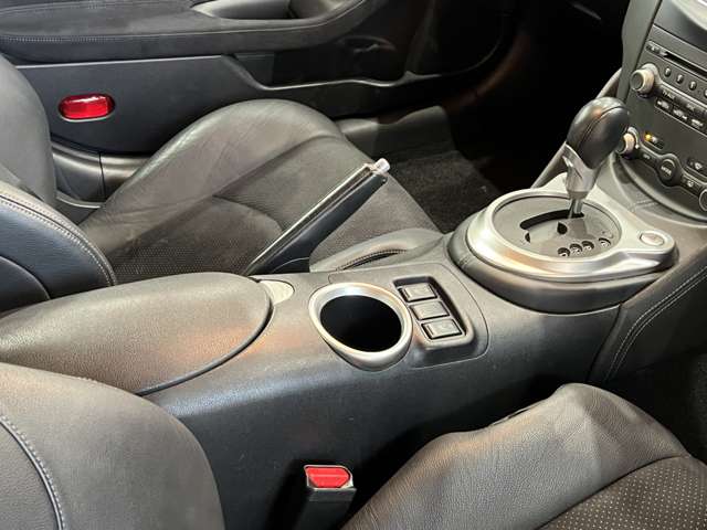 日産 フェアレディＺ ３．７ バージョン ＳＴ H22年 (関東) 99