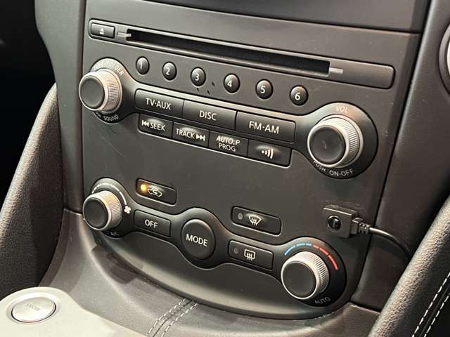 日産 フェアレディＺ ３．７ バージョン ＳＴ H22年 (関東) 99