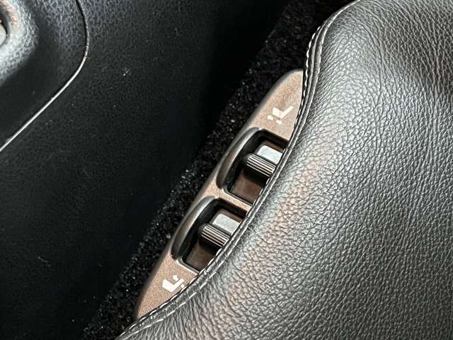 日産 フェアレディＺ ３．７ バージョン ＳＴ H22年 (関東) 99