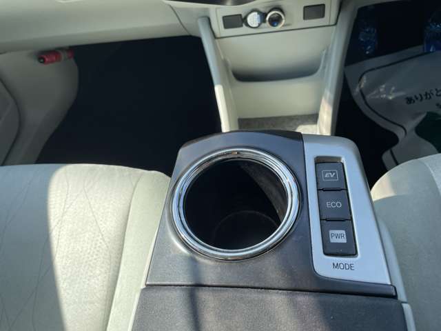 トヨタ プリウスΑ １．８ Ｓ H23年 (東北) 99