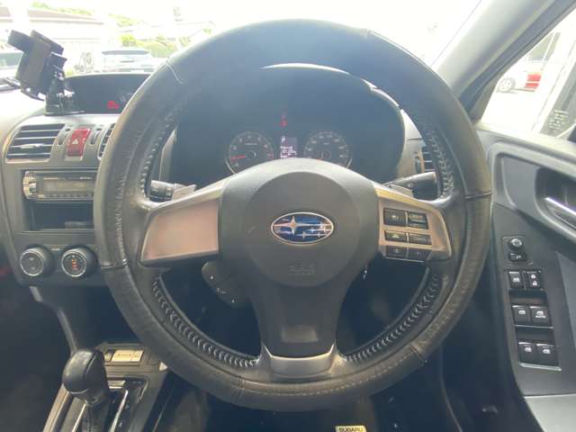 スバル フォレスター ２．０Ｉ－Ｌ アイサイト ４ＷＤ H26年 (九州・沖縄) 99