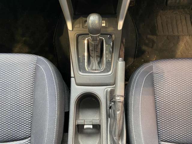 スバル フォレスター ２．０Ｉ－Ｌ アイサイト ４ＷＤ H26年 (九州・沖縄) 99