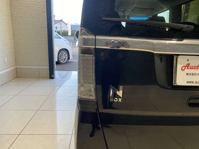 ホンダ Ｎ　ＢＯＸ ６６０ カスタムＧ Ｌパッケージ H29年 (九州・沖縄) 99