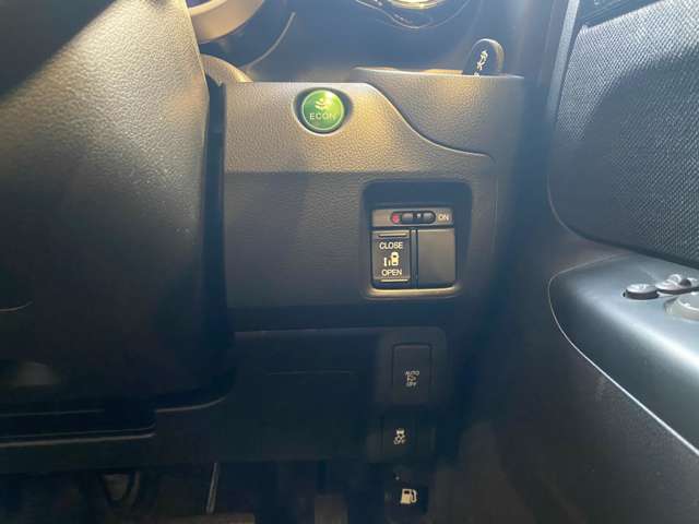 ホンダ Ｎ　ＢＯＸ ６６０ カスタムＧ Ｌパッケージ H29年 (九州・沖縄) 99