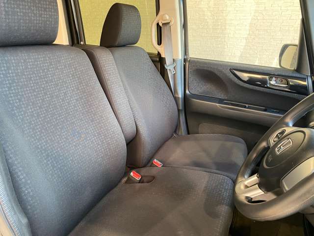 ホンダ Ｎ　ＢＯＸ ６６０ カスタムＧ Ｌパッケージ H29年 (九州・沖縄) 99