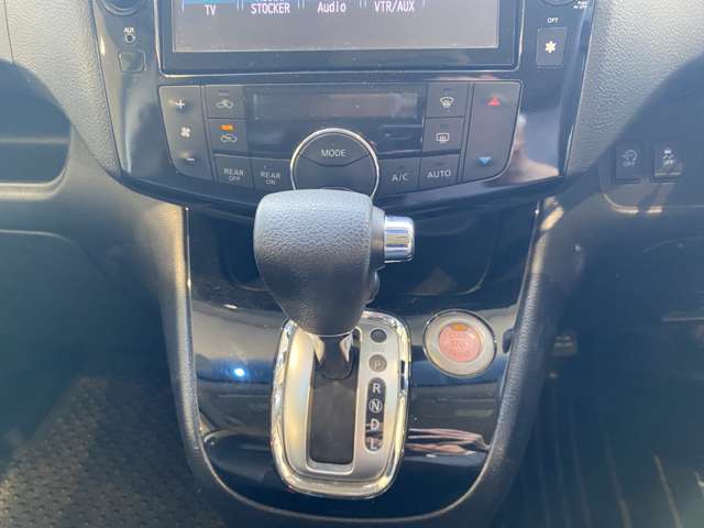 日産 セレナ ２．０ ハイウェイスター Ｓ－ＨＹＢＲＩＤ アドバンストセーフティ パッケージ H26年 (九州・沖縄) 99