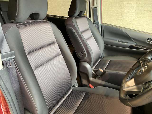 日産 セレナ ２．０ ハイウェイスターＧ H29年 (九州・沖縄) 99