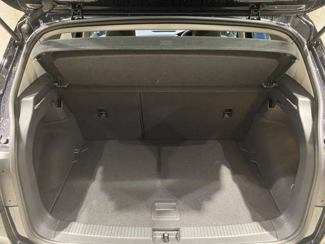 フォルクスワーゲン Ｔ－ＣＲＯＳＳ ＴＳＩ アクティブ R3年 (九州・沖縄) 99