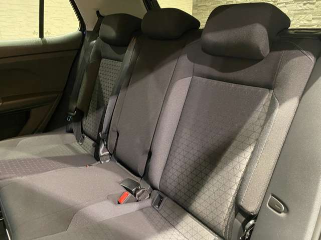 フォルクスワーゲン Ｔ－ＣＲＯＳＳ ＴＳＩ アクティブ R3年 (九州・沖縄) 99