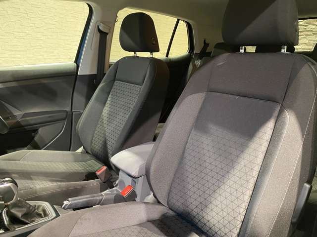 フォルクスワーゲン Ｔ－ＣＲＯＳＳ ＴＳＩ アクティブ R3年 (九州・沖縄) 99